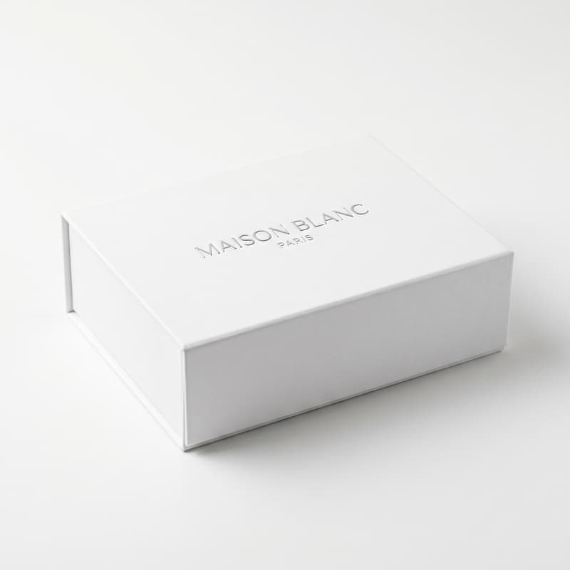 Magnetic Closure Rigid Boxes